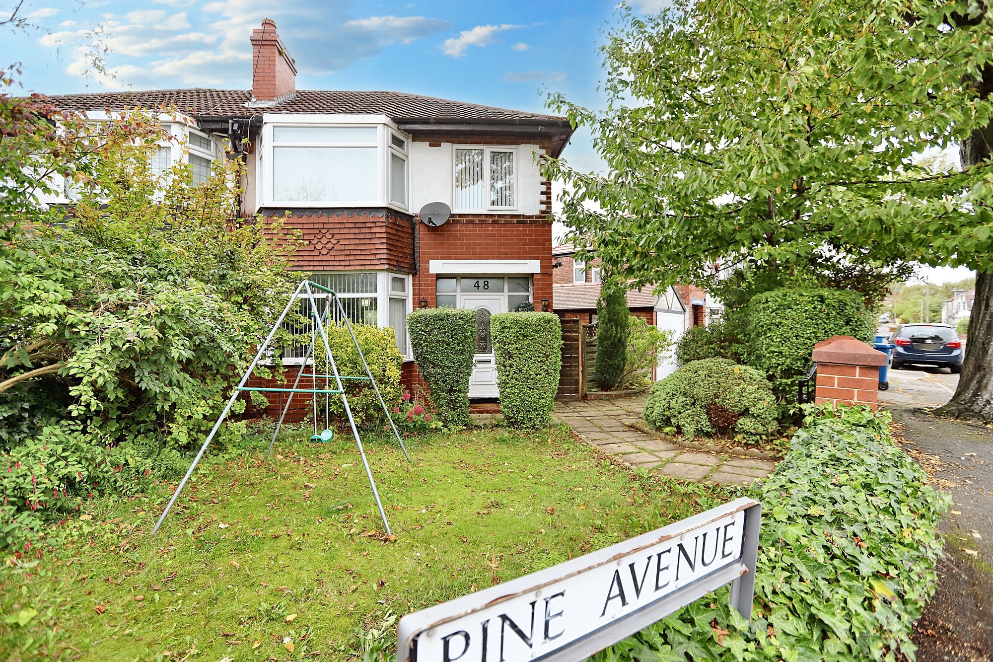 Images for Pine Avenue, Whitefield, M45
