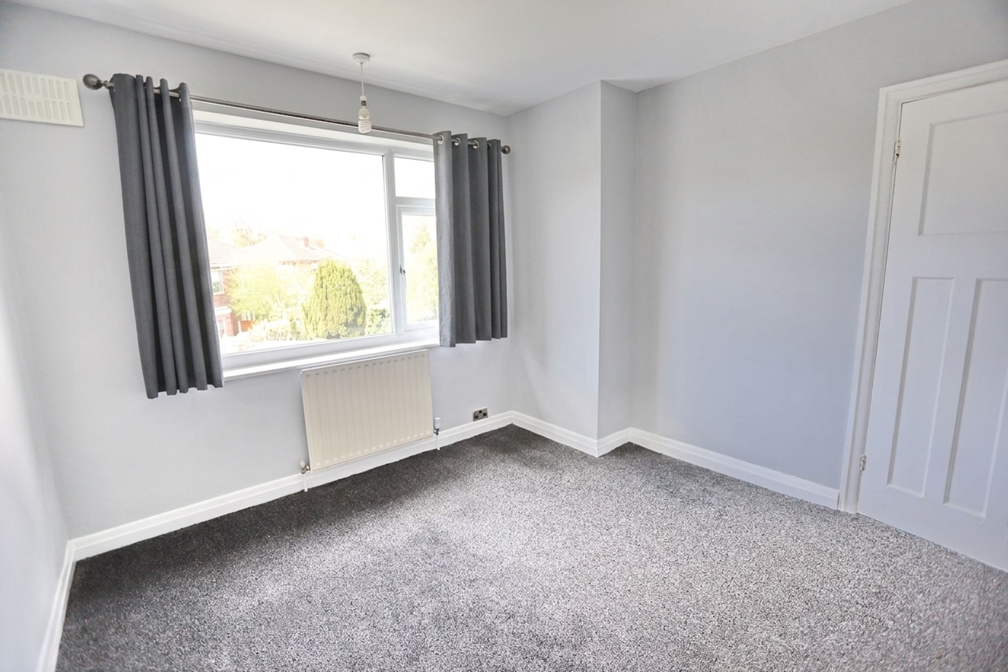 Images for Pine Avenue, Whitefield, M45