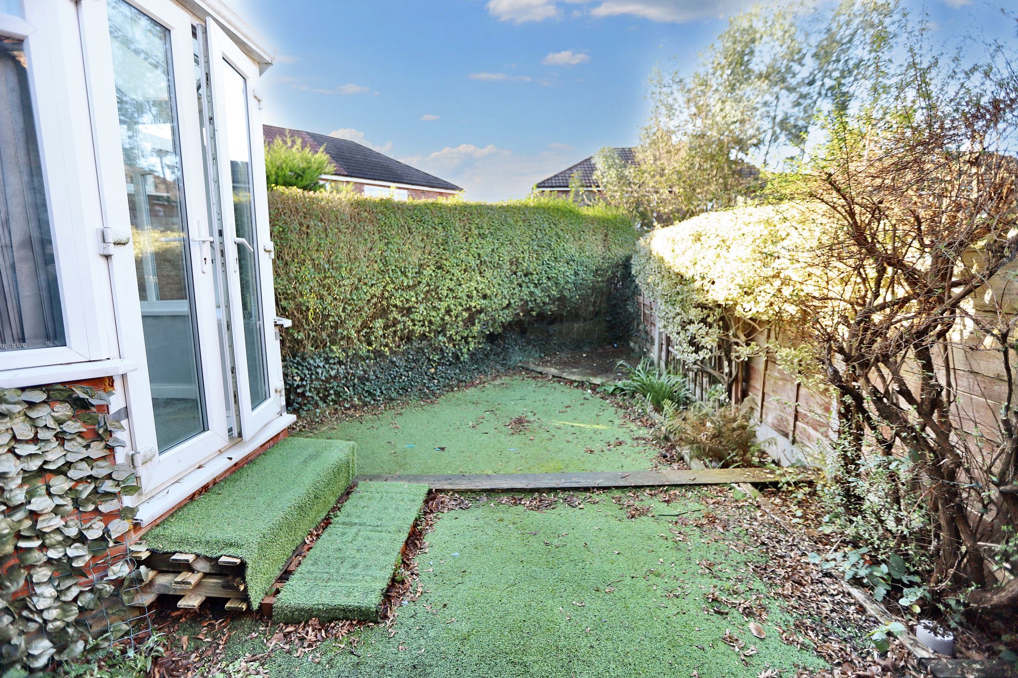 Images for Pine Avenue, Whitefield, M45