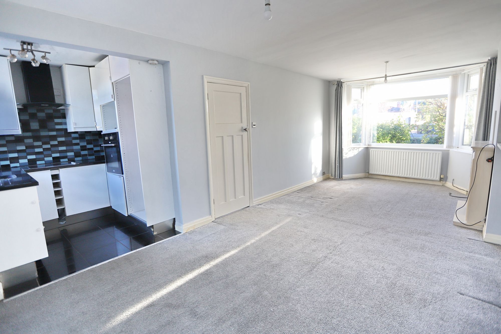 Images for Pine Avenue, Whitefield, M45