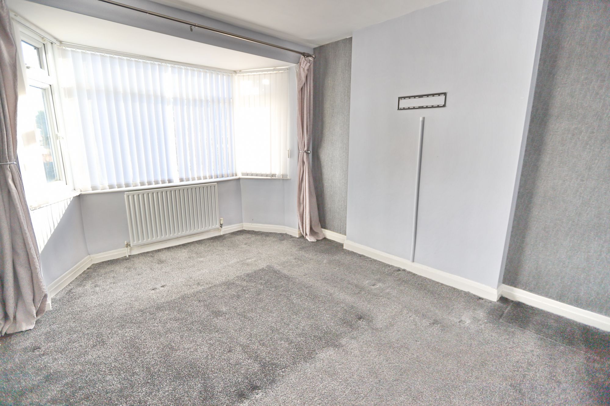 Images for Pine Avenue, Whitefield, M45