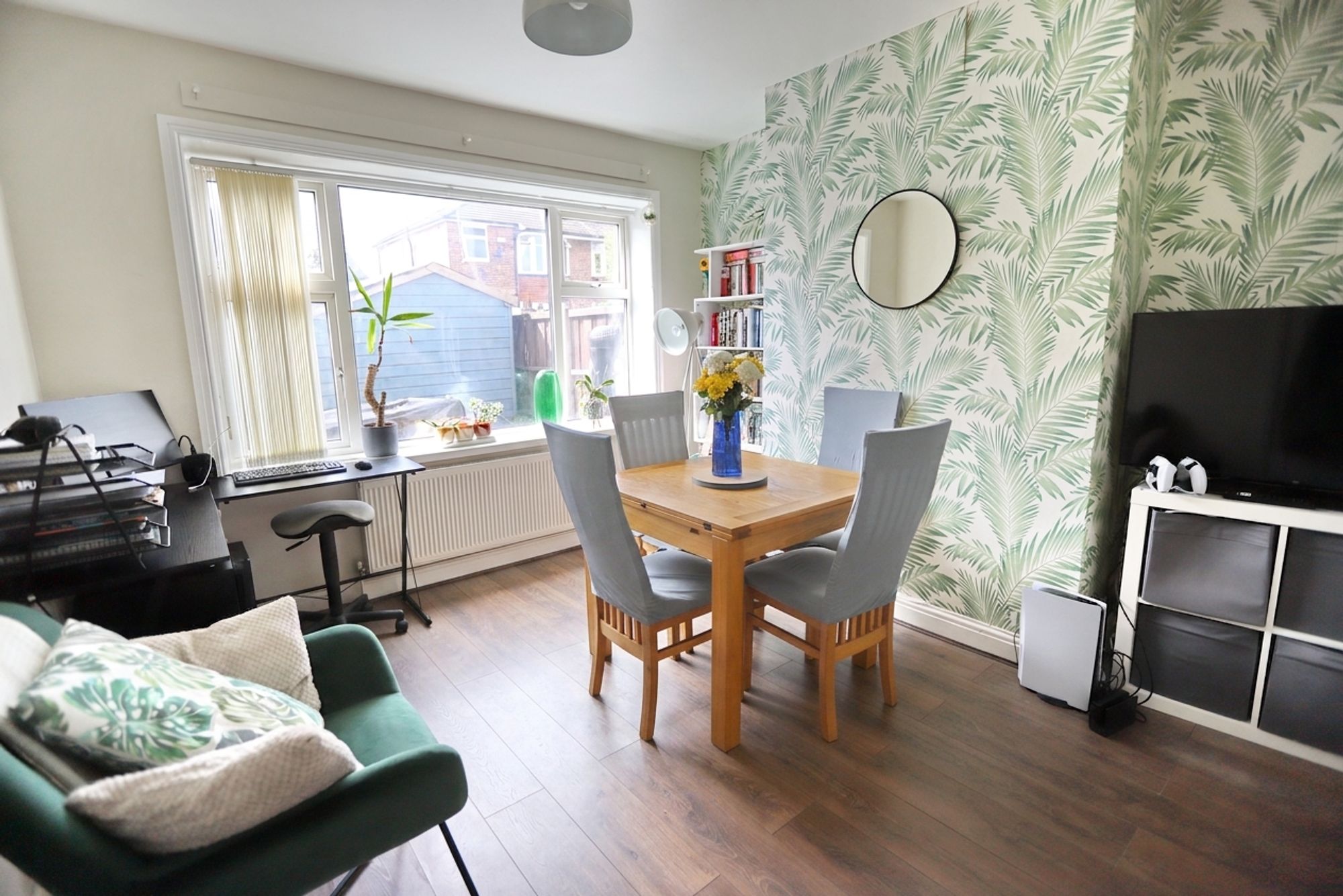 Images for Carisbrook Avenue, Whitefield, M45