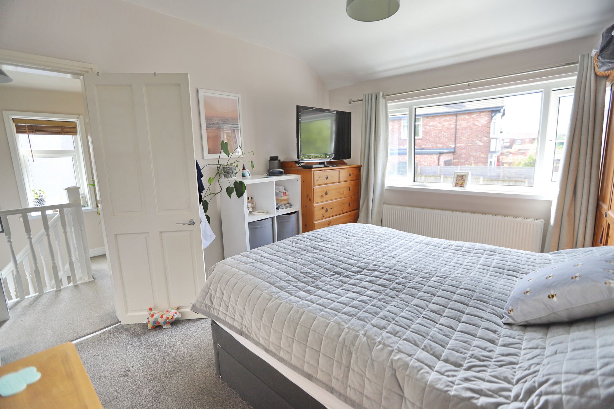 Images for Carisbrook Avenue, Whitefield, M45