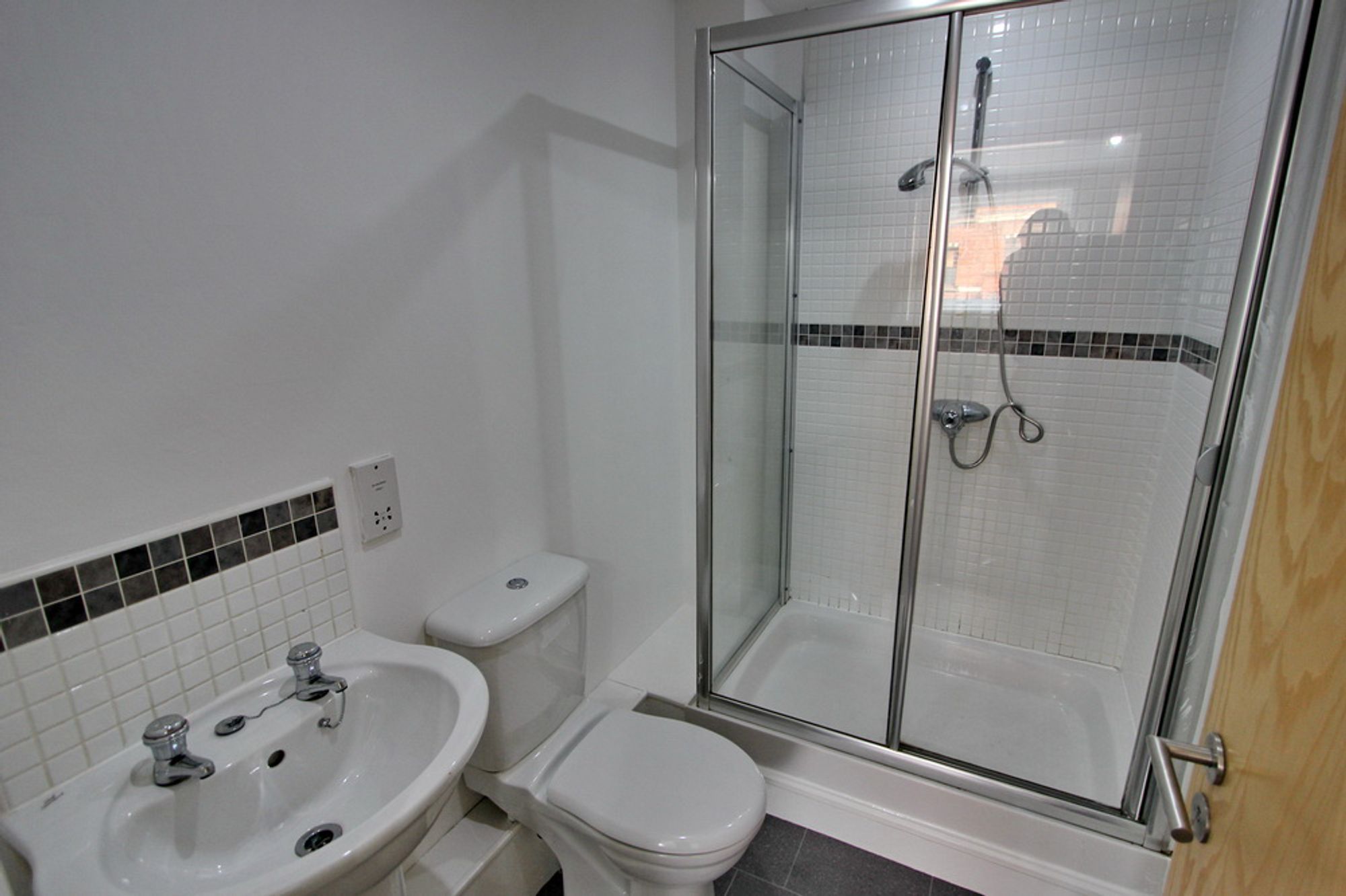 Images for Bury Old Road, Manchester, M45