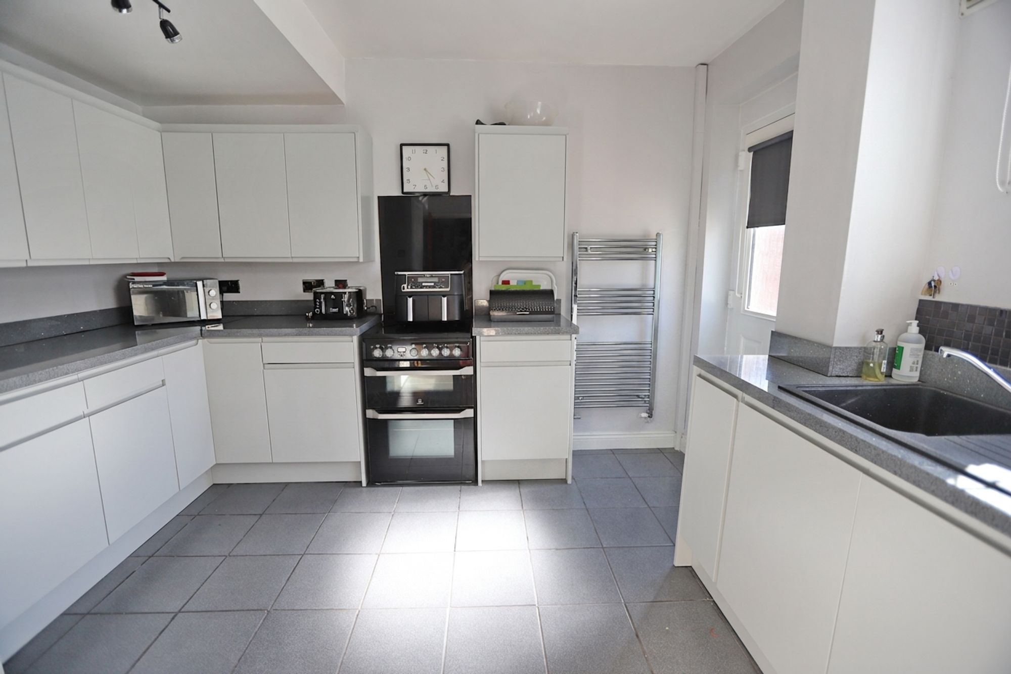 Images for Derwent Avenue, Whitefield, M45
