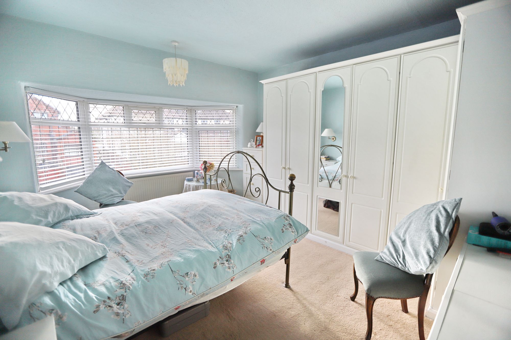 Images for Stand Close, Whitefield, M45