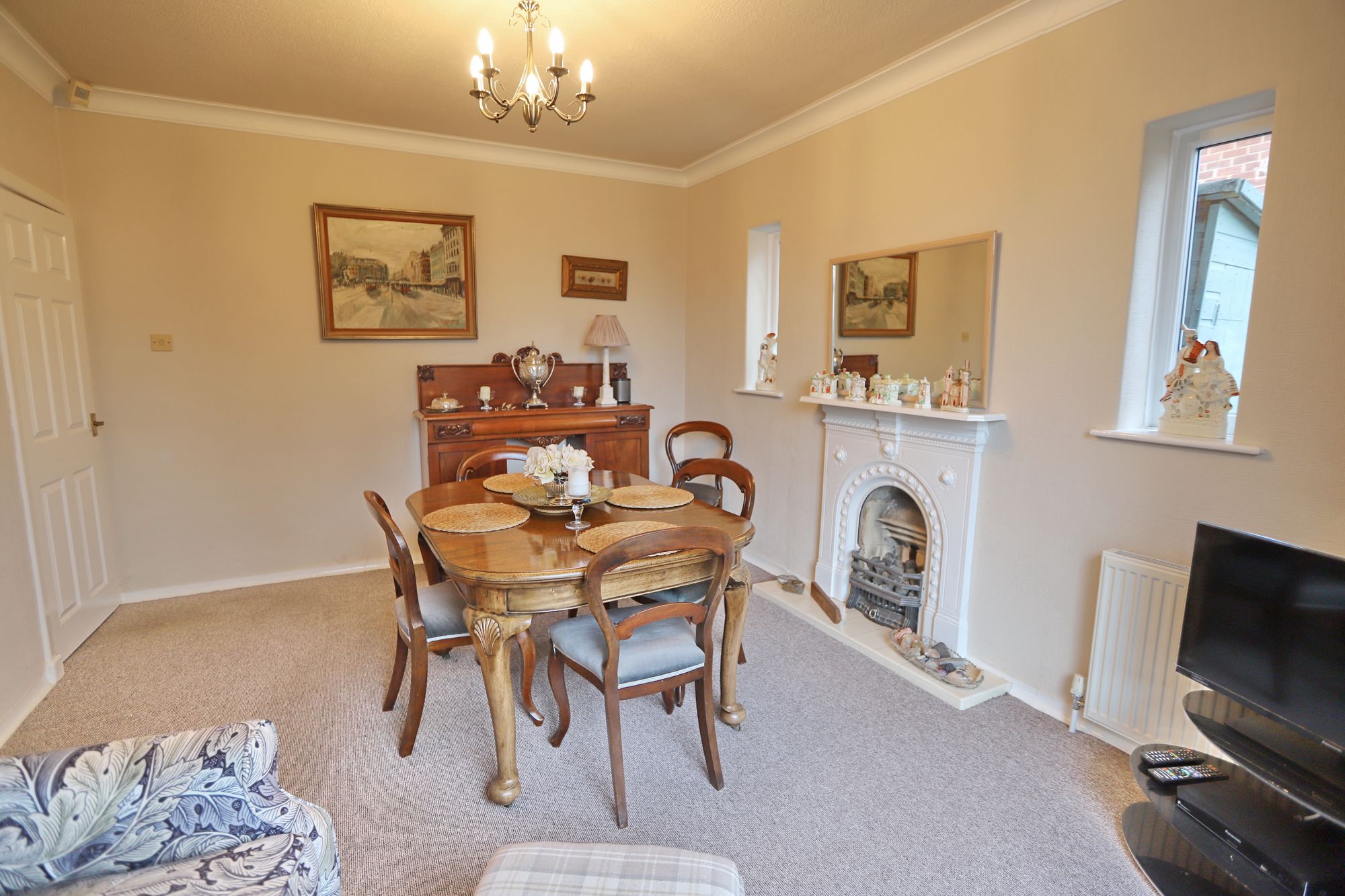 Images for Stand Close, Whitefield, M45