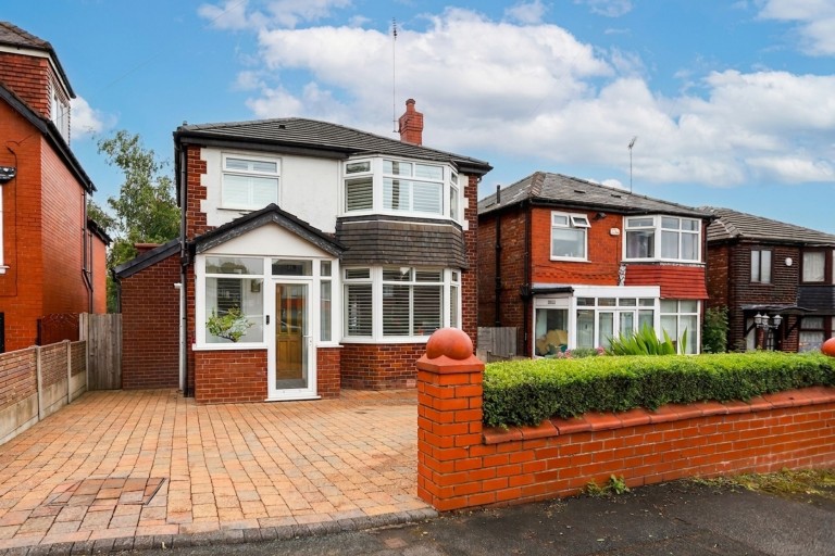 View Full Details for Heywood Road, Prestwich, M25