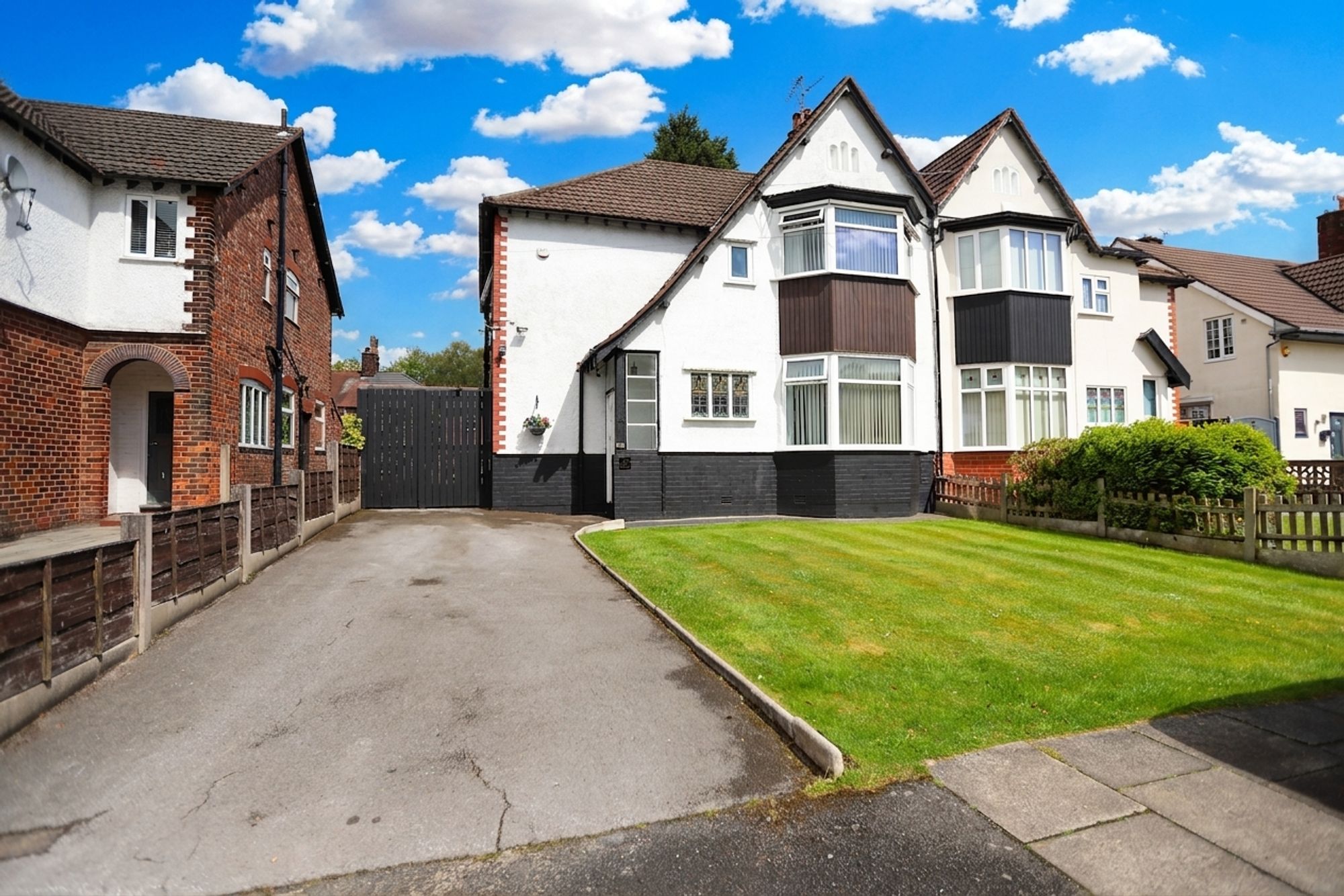 Images for Perrymead, Prestwich, M25