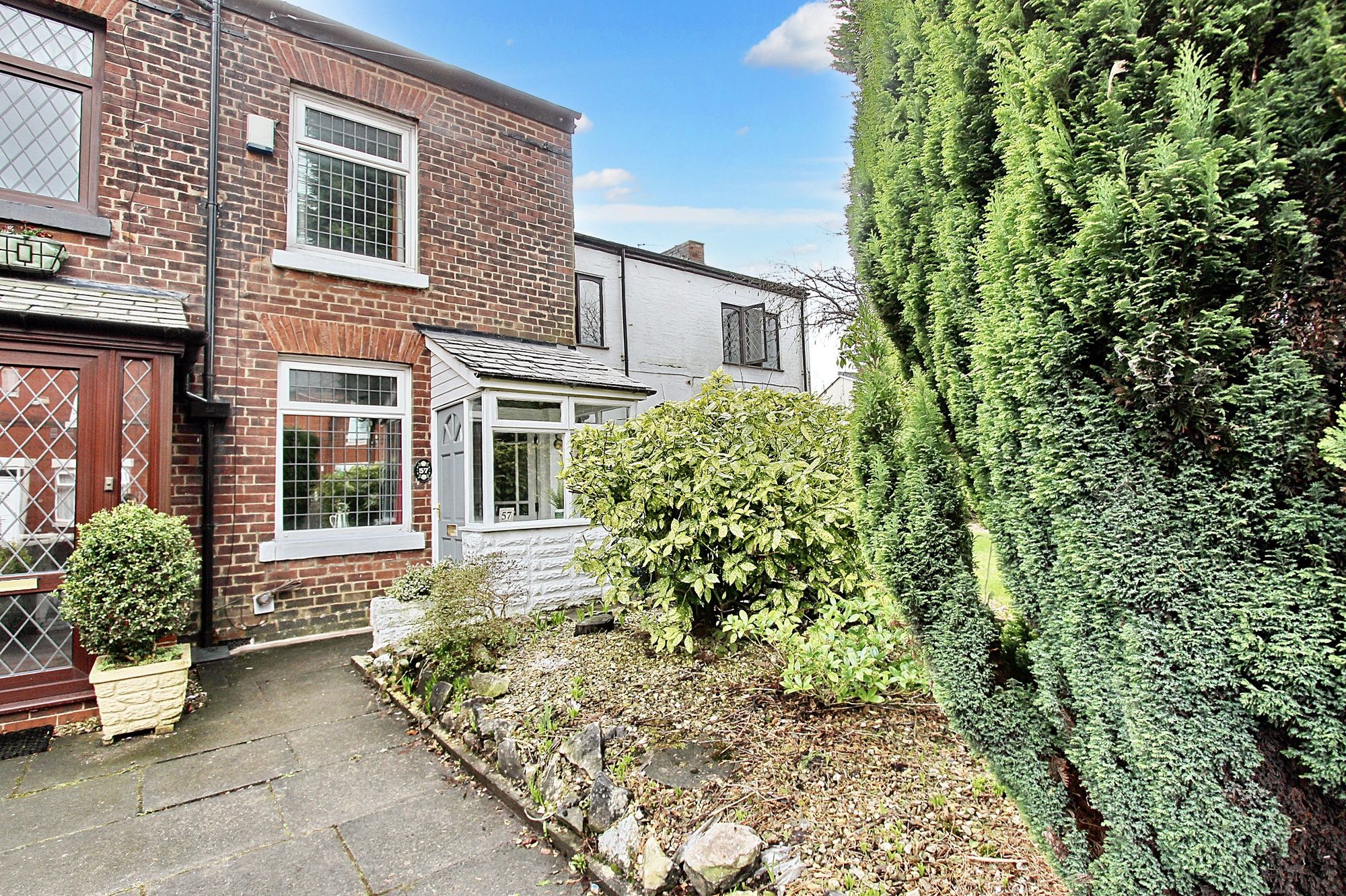Images for Higher Lane, Whitefield, M45