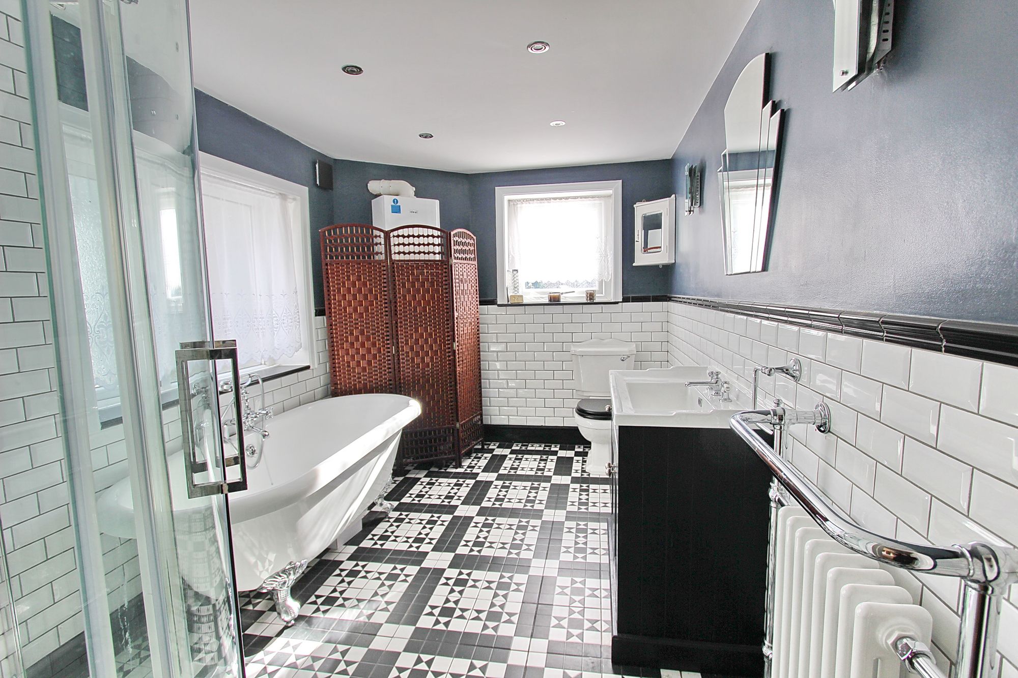 Images for Higher Lane, Whitefield, M45