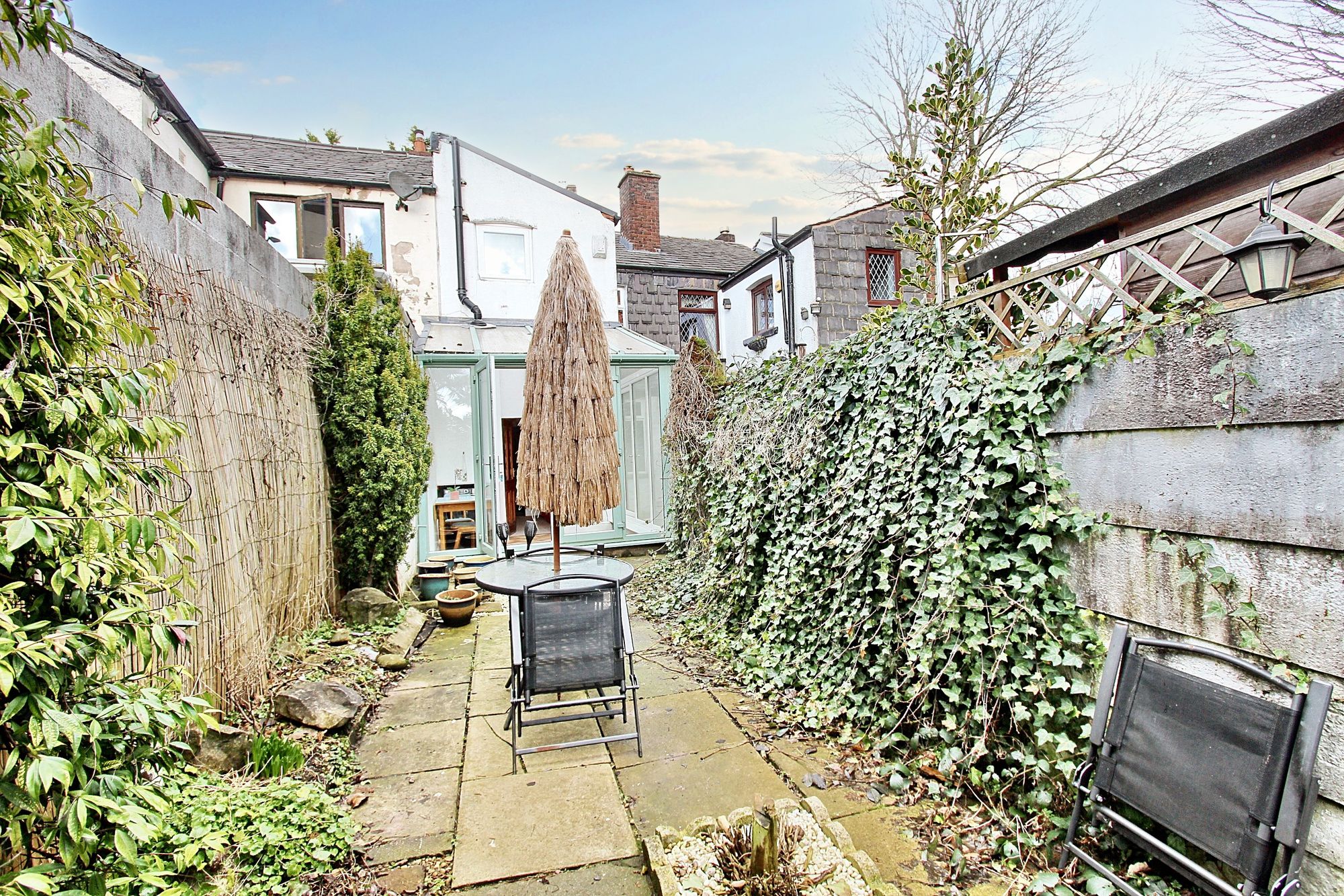 Images for Higher Lane, Whitefield, M45