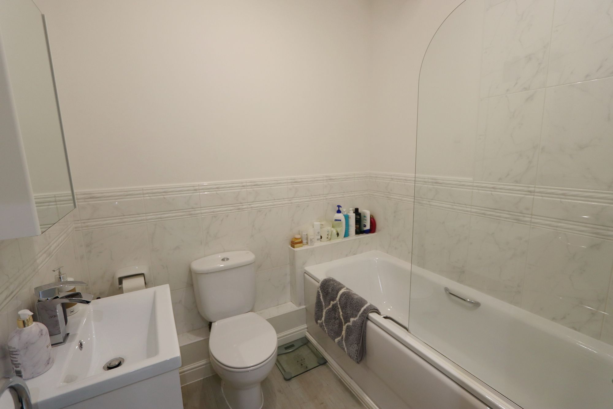 Images for Higher Lane, Whitefield, M45