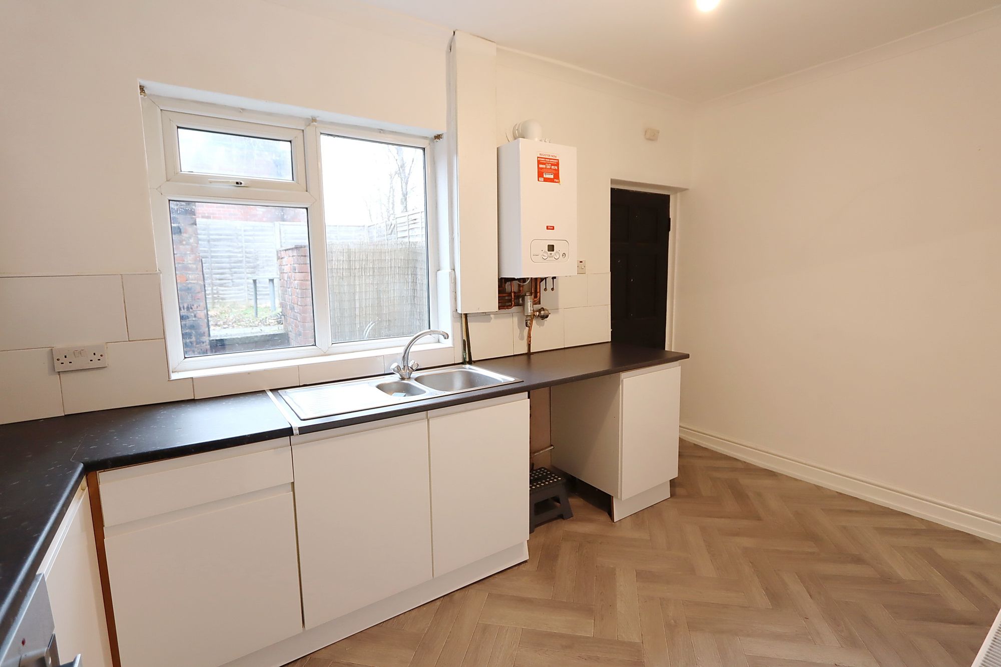 Images for Lower Moss Lane, Whitefield, M45