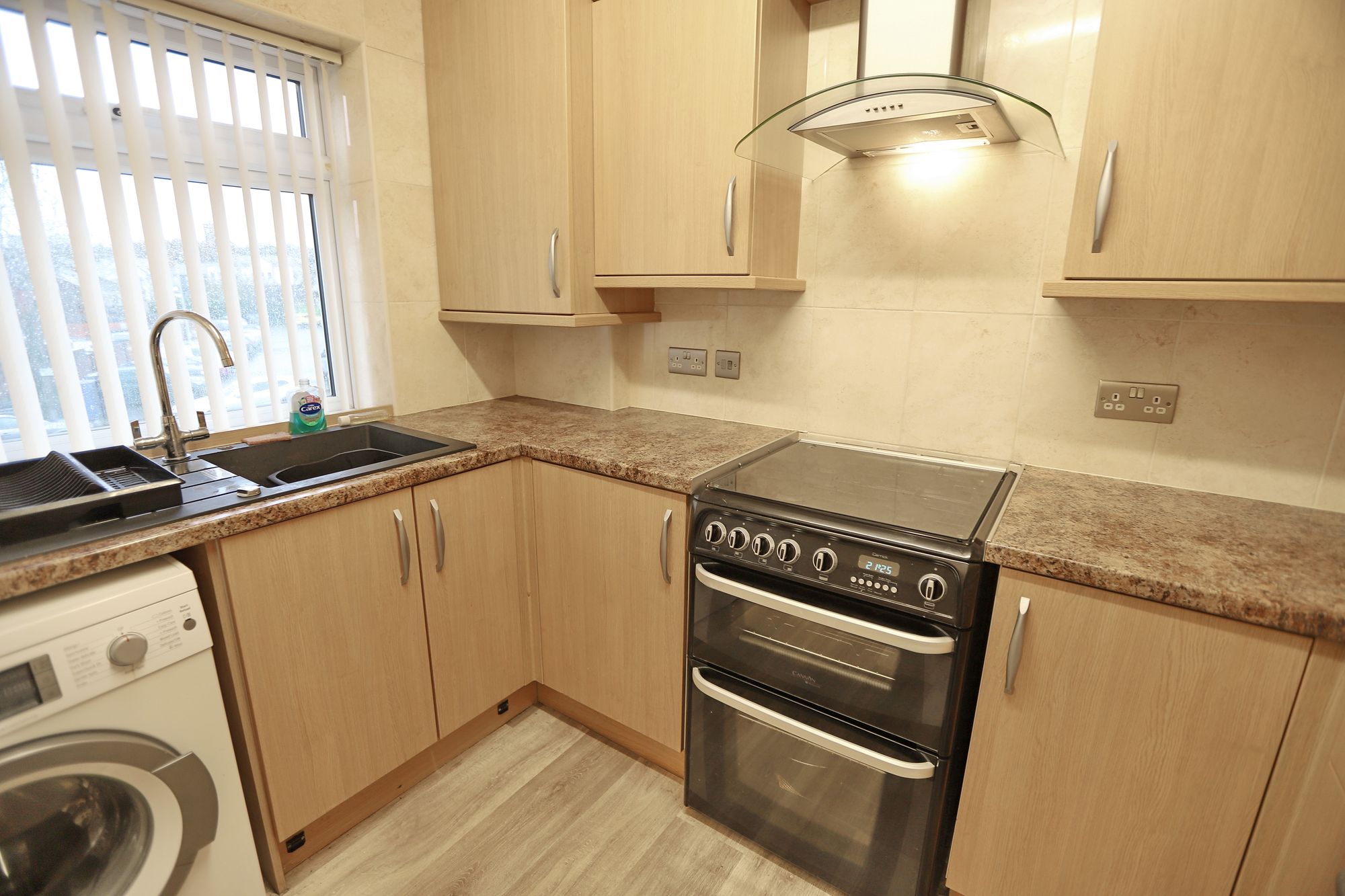 Images for Cross Street, Whitefield, M45