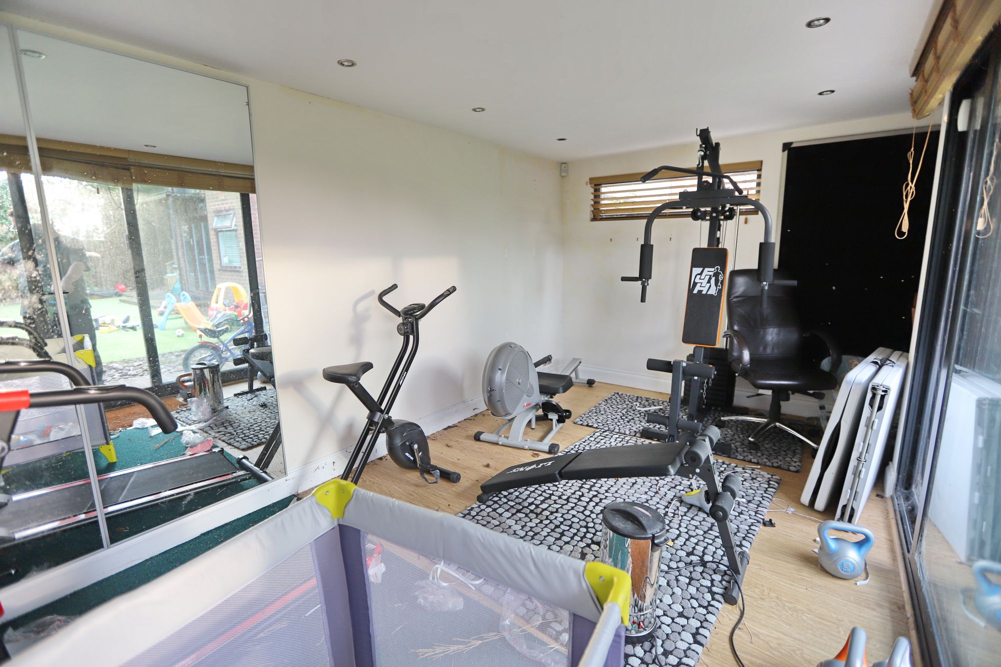 Images for Norwood, Prestwich, M25