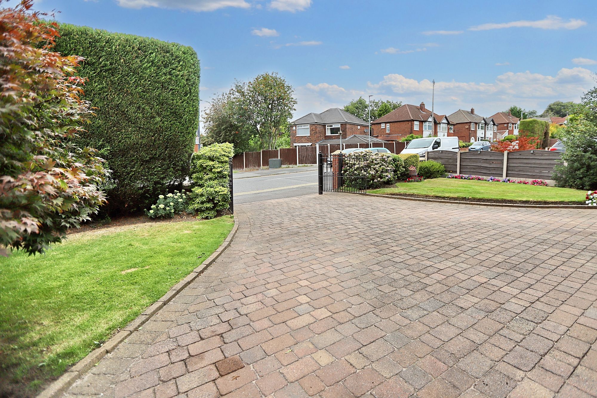 Images for Butterstile Lane, Prestwich, M25